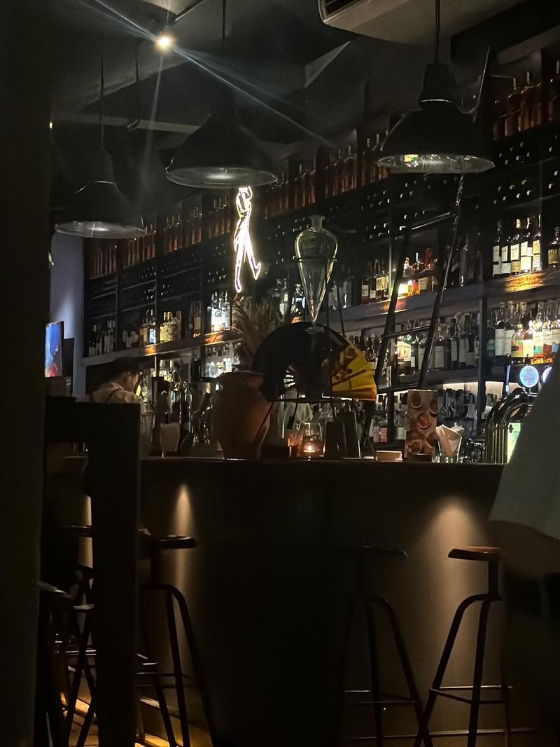 The back-bar scene